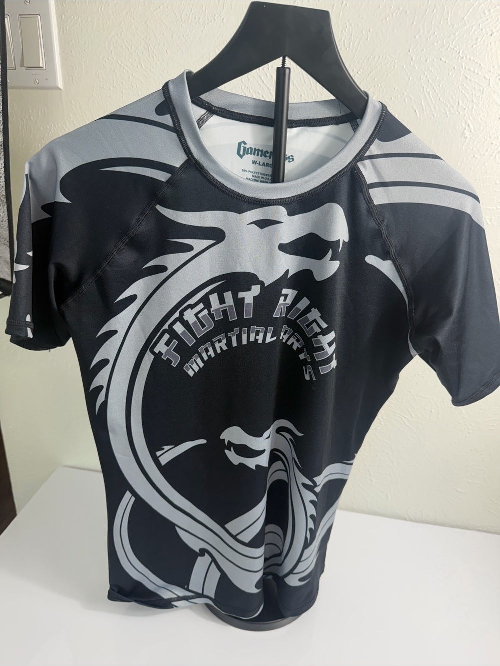 Gameness Women’s Large Fight Right Martial Arts BJJ Rash Guard Black Gray